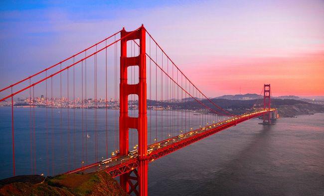  世界最大的单孔吊桥 - 美国金门大桥